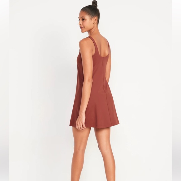 NWT Old Navy PowerSoft Shelf-Bra Support Dress in Cherry Birch, size sma… - Picture 2 of 4